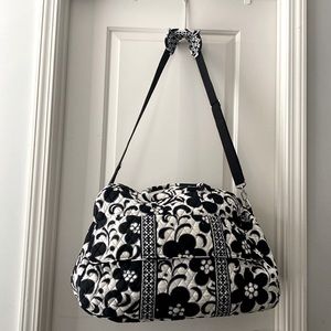 Like New Vera Bradley Night and Day Weekender Bag